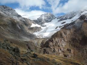 Das Shimen-Gebirge: Ein Paradies für Wanderer und Fotografen im Herzen von Qujing!