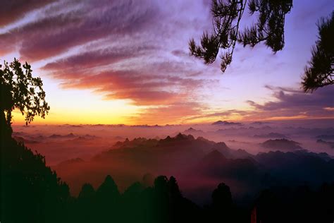 Der Qianshan Berg! Ein Paradies für Wanderer und Fotoenthusiasten!