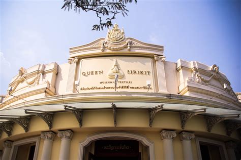 Der Quirky Queen Sirikit Museum: Ein Einblick in die Thailändische Kultur und Geschichte!